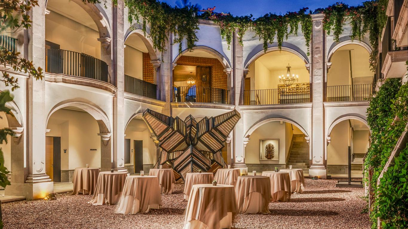 Live Aqua San Miguel de Allende, San Miguel de Allende — escena editorial
